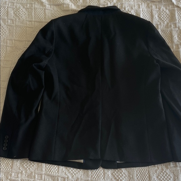 J. Crew Classic Navy Regent Women's Blazer in four-season stretch Sz 12 - Picture 11 of 11